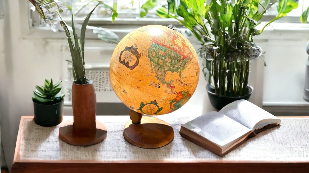 Vintage Lighted World Globe / 12 Inch Illuminated 1980 Scan - Etsy