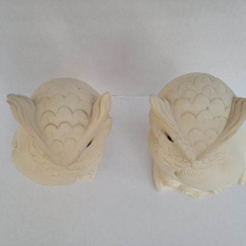 Owl Bookends / Vintage A. Giannelli Alabaster Owl shops Bookends / Pair 1972 Carved Owl Figurines Golden Crown/ Arnaldo Giannelli/ Made in Italy