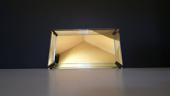 Huge 24l Art Deco Mirrored Vanity Tray With Angled Glass Image 0