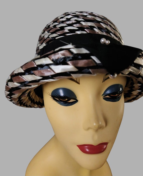 Swinging Sixties straw cloche - image 5