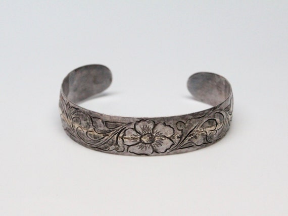 Hand-Engraved Silver and Gold Western Cuff - Outs… - image 1