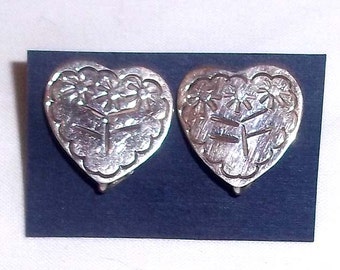 Ladies Vintage Silver Toned Heart Stud Earrings with Stamped Floral Design