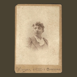 Antique Victorian Cabinet Photo of Young Woman -  Harper Photographer, Corsicana, Texas