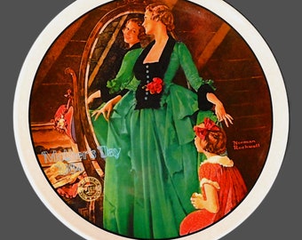 Knowles Norman Rockwell Collectors' Plate GRANDMA'S COURTING DRESS / Ninth in Rockwell's Mother's Day Series Limited Edition & Numbered