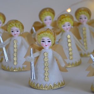 Retro Style Angels / Christmas Ornaments / Retro Style Ornaments