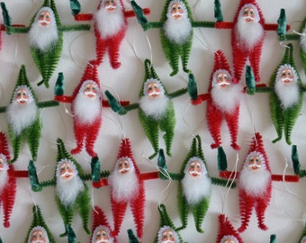 Santa Ornaments / Chenille Ornaments / Christmas Ornaments / Set Of 2 / Retro Style