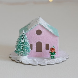 Putz House / Christmas Ornament / Winter Village / Mini Putz