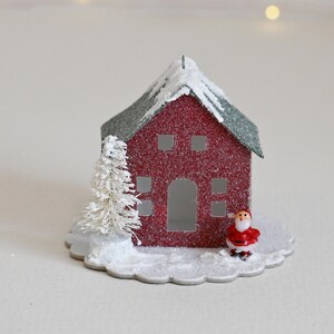 Putz House / Christmas Ornament / Winter Village / Mini Putz