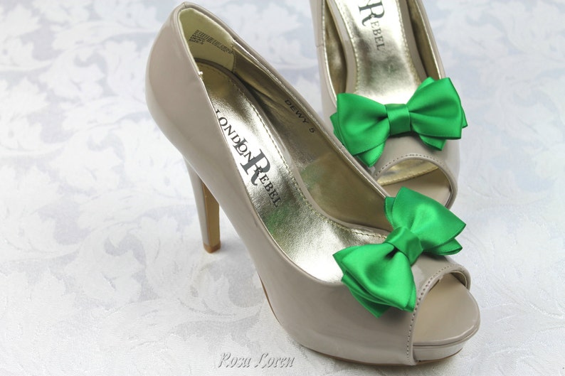Emerald Green Shoe Clips St Patrick's Day Green Satin Bow Etsy