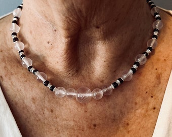 Granat & rosa kristallhalsband | 925 silverpärlor | Vintageinspirerat handgjort halsband för män och kvinnor | Unik gåva handgjord i Kanada