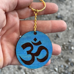 Om Yoga Keychain | Yoga Stocking Stuffer | Yoga Gift | Mindfulness Gift | Gift Under 10