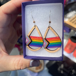 Pride Earrings Dangle | LGBTQ flag earrings | LGBTQ Earrings | Pride Flag Earrings | Gay Pride Jewelry | Gay Pride Earrings