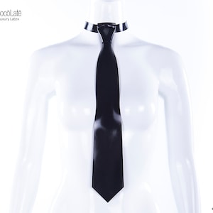 Latex Krawatte