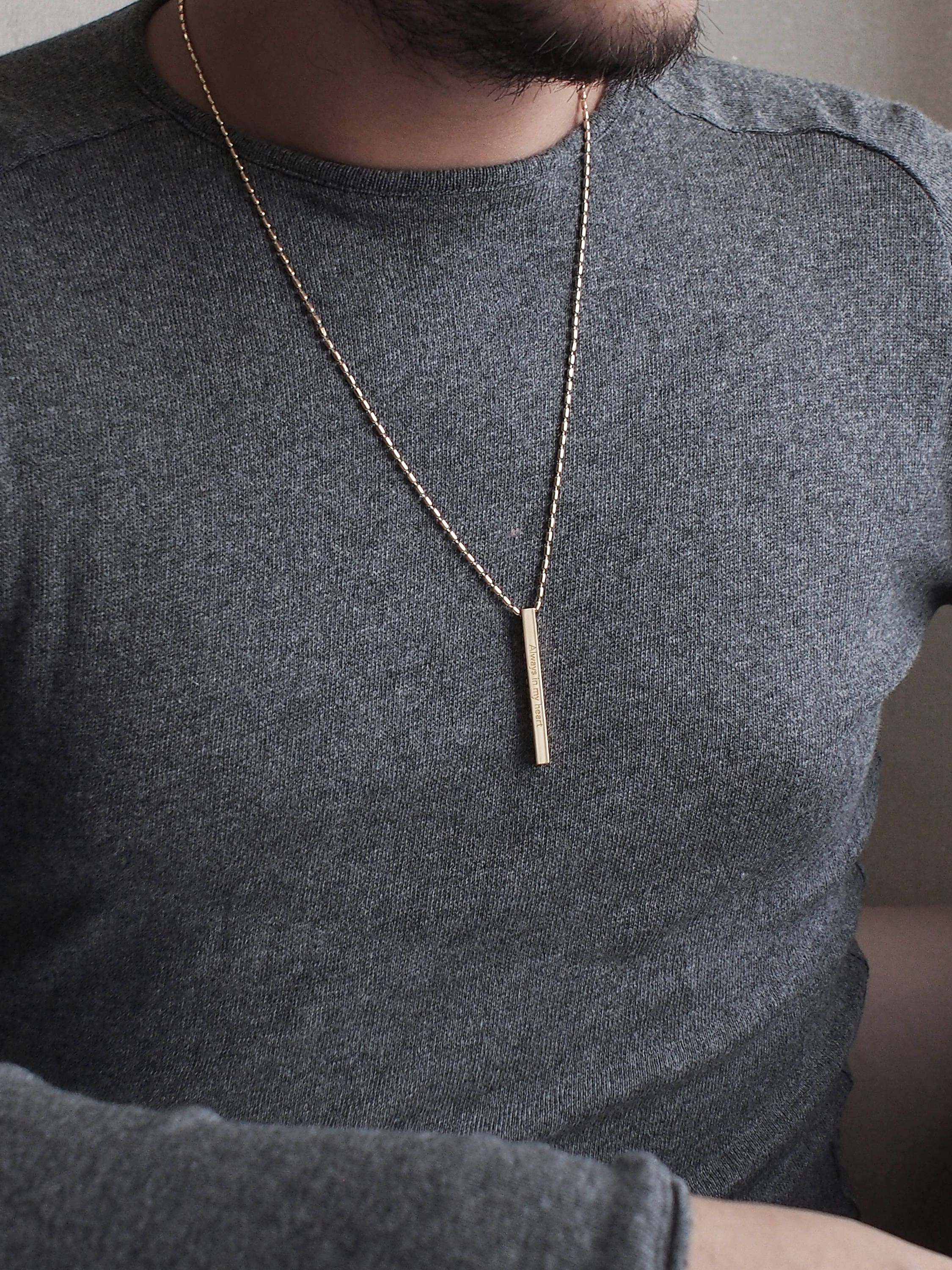 Men's bar pendant necklace