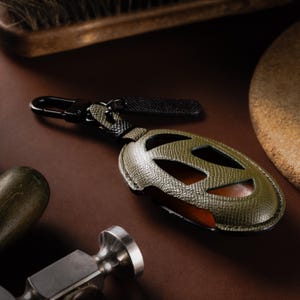 Hyundai Key Fob Cover Leather Personalized Car Key Holder for Tucson Santa Fe Elantra Palisade Kona IONIQ 5 Custom Engraved Key Case