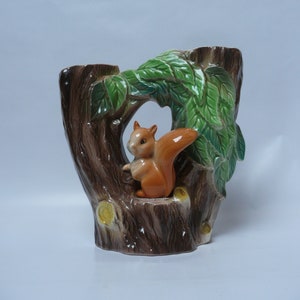 Retro Tufty la Ardilla de Hornsea Pottery Fauna gama modelo 74 Doble jarrón Jardinera o Maceta