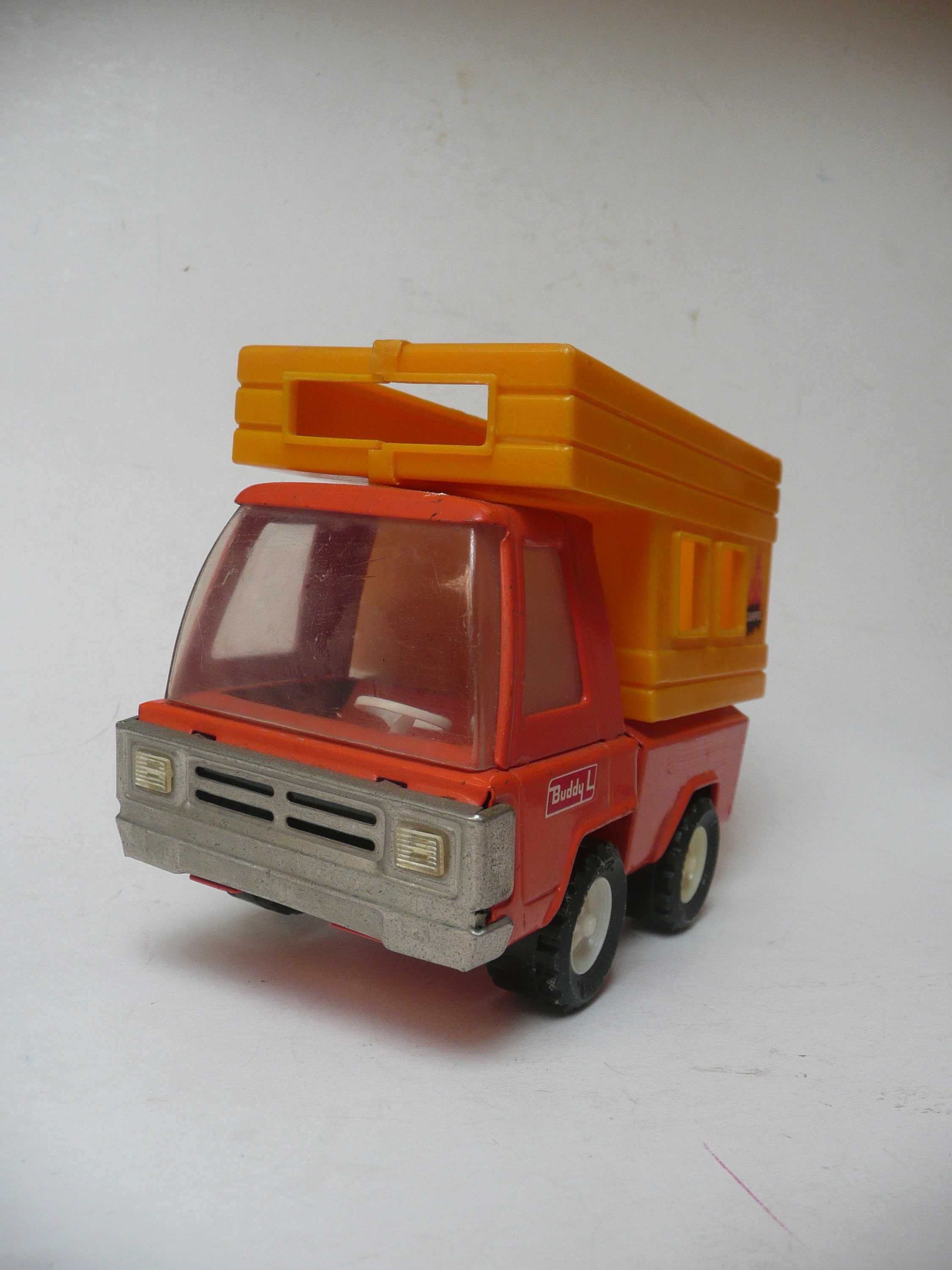 Adorable Mid Century Vintage Buddy L Pick up Truck With Camper in