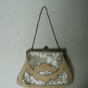 Bolso de noche francés antiguo/vintage hecho a mano con lentejuelas.