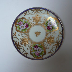 Magnificent Vintage Japanese Handpainted Dish &quot;Old Rose&quot; motif