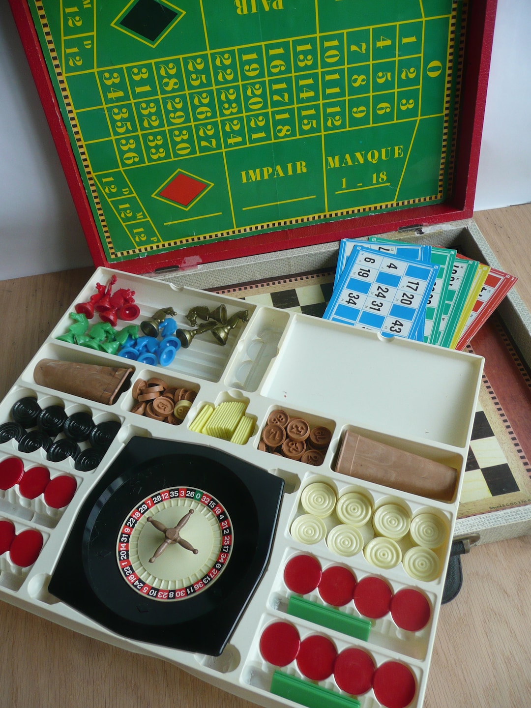 VINTAGE -ANCIEN JEU De Société  Le Génie Français A Travers Le Monde-tbe EUR 80,00 - FR