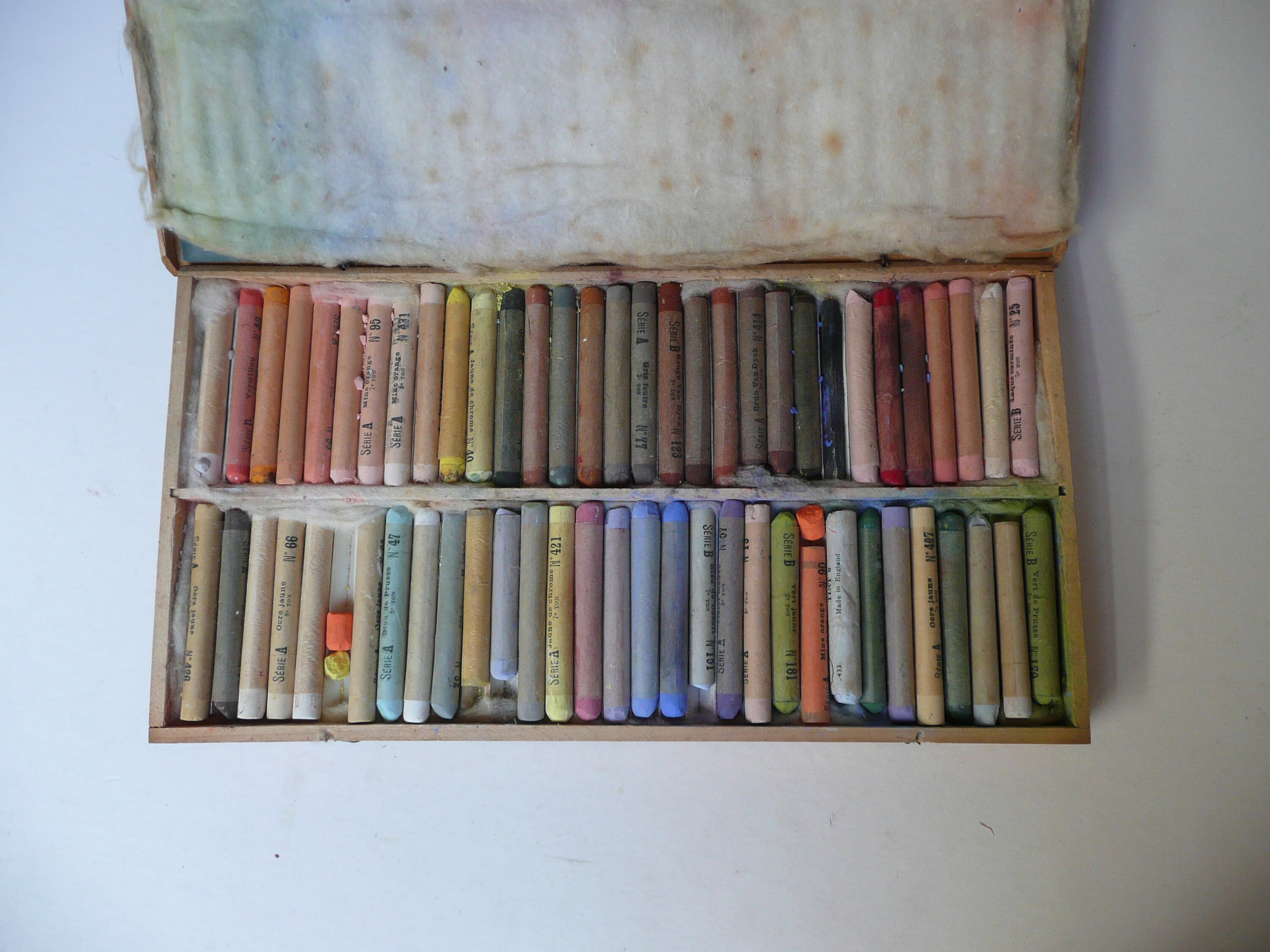 Lefranc Pastels Tendres Surfins フランス製 Lefranc Pastels Tendres Surfins フランス製 Lefranc Pastels