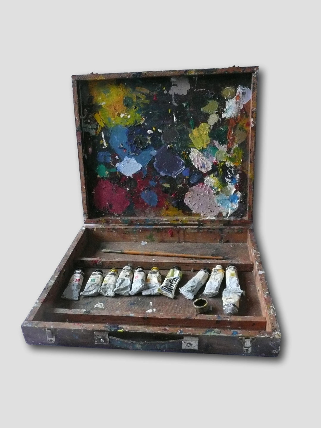 Vintage Artist Box Top Handle With Old Hexagon Logo and 11 Reeves Oil