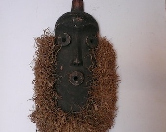 Rare Vintage African  Pumbu Mask Pende Peoples Democratic Republic of the Congo Wood Raffia