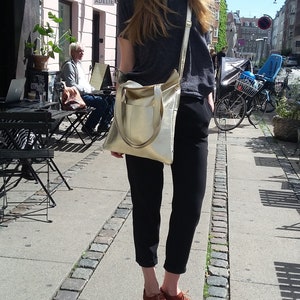 Gold Ledertasche, Leder Shopper, Tasche, Tote Bag, Handtasche, Schultertasche, Umhängetasche Reißverschluss, Fair, Handgefertigt