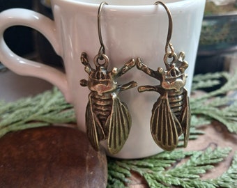 Bronze Cicada Earrings, Cicada Dangles, Bronze Cicada Jewelry, Realistic Cicada Earrings, Cicada Lover Gift