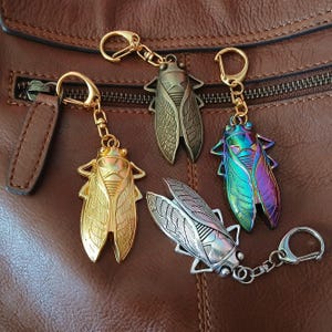 Cicada Bag Charm, Insect Bag Charm, Cicada Key Ring, Insect Purse Charm, Entomology Gift, Cicada Lover Gift