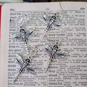 Silver Dragonfly Earrings, Dragonfly Dangles, Minimalist Dragonfly Jewelry, Dragonfly Gift Earrings immagine 5
