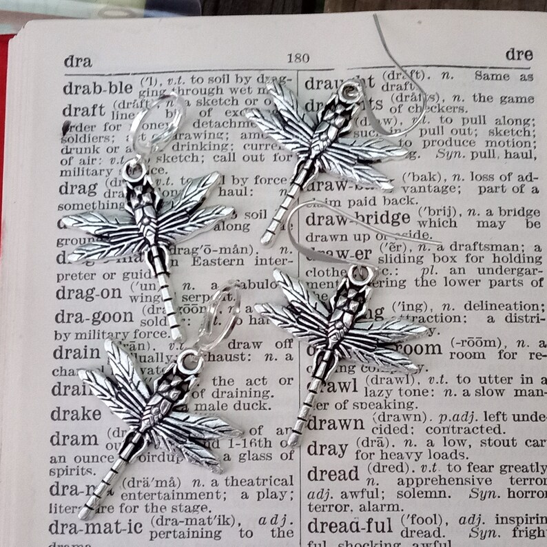 Silver Dragonfly Earrings, Dragonfly Dangles, Minimalist Dragonfly Jewelry, Dragonfly Gift Earrings immagine 5