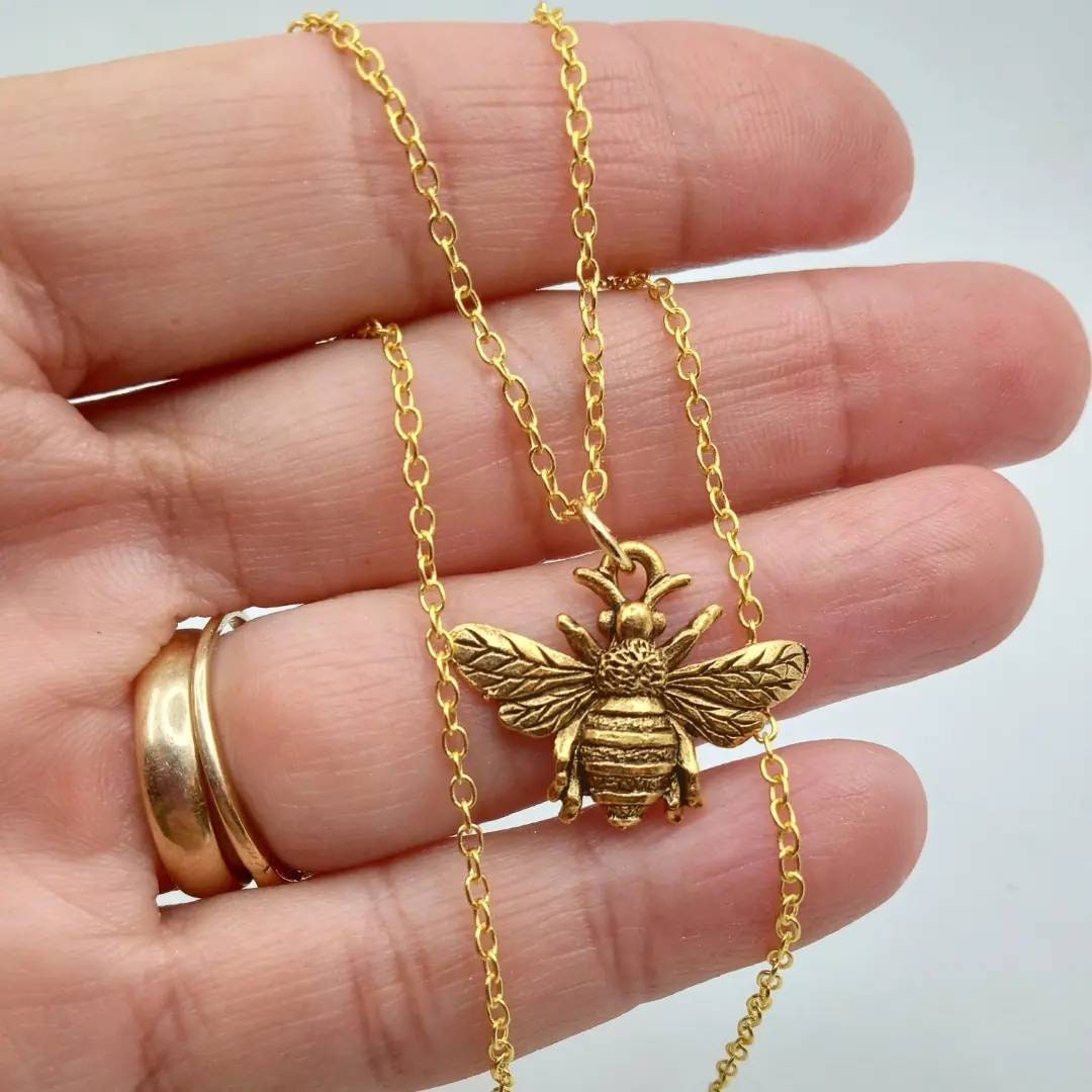 14K Gold Bumble Bee Necklace - Beverlys Jewelers
