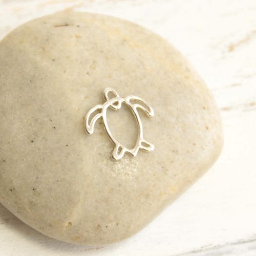 Sterling Silver Tiny Sea Turtle Charm. 925 Sterling Silver - Etsy