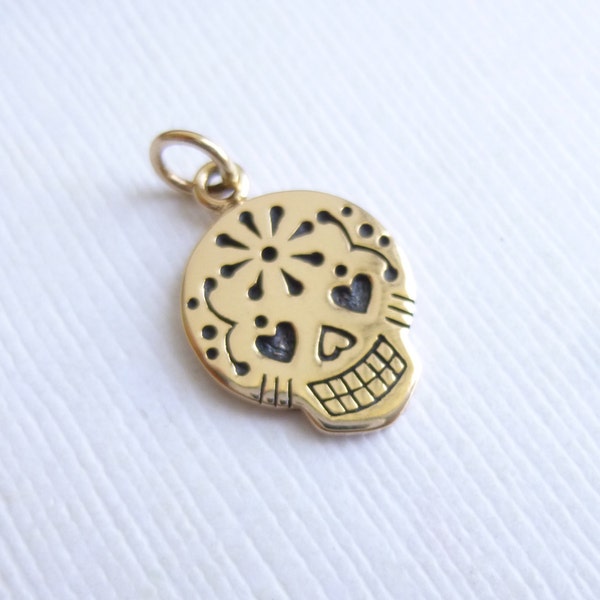 Natural Bronze Sugar Skull Charm -- 1 Piece -- Small Version Pendant... HBVNA1073