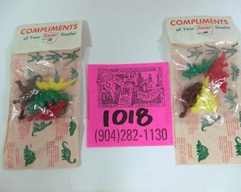 1960&#39;s Sinclair Service Station Dinosaur Promotional Give-Aways