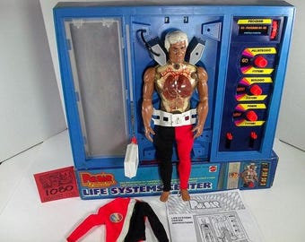 1970&#39;s Pulsar LifeSystems Center with Bonus Pulsar figure