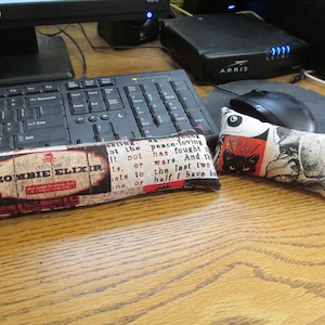 Zombie Rest and Mouse Pad, Keyboard Wrist Supports