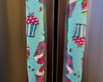 Cupcake Refrigerator Handle Covers: Aqua Cotton Kitchen Decor