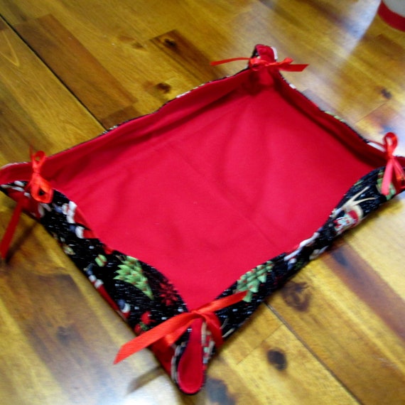 Christmas Bread Basket Decorative Basket Quilted Santa Etsy