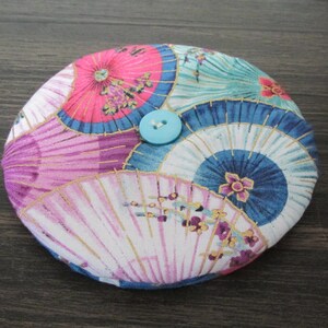 Playing Card Holding. Card Holder, Helping Hands