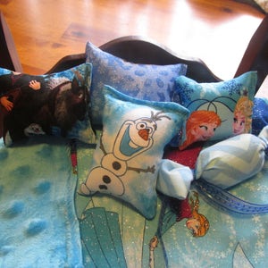 Frozen Doll Bedding Set, AG Comforter Set, 18 Doll Bedding image 2