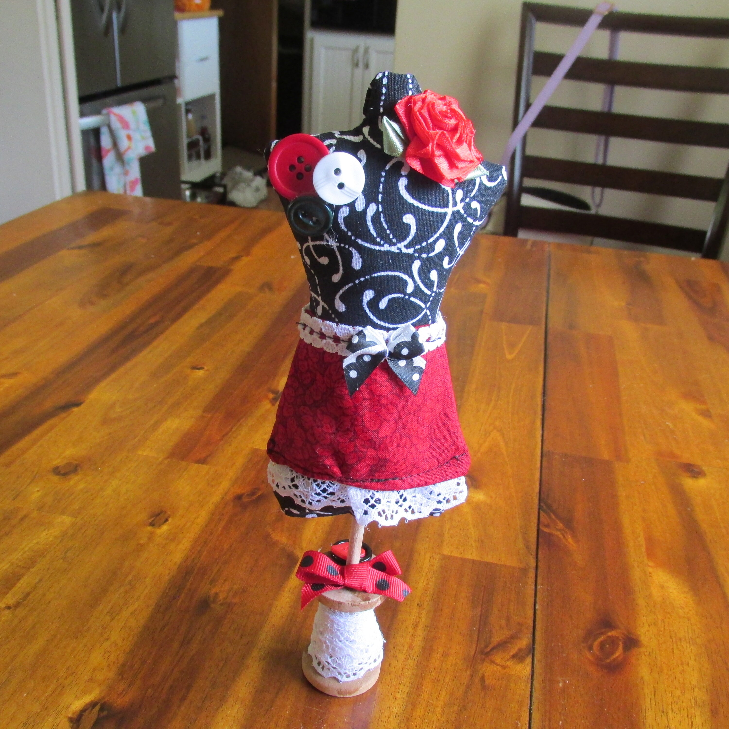 Mannequin Pin Cushion Mini Dress Form Pincushion Pin Cushion Etsy