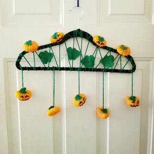 Pumpkin patch wall hanger