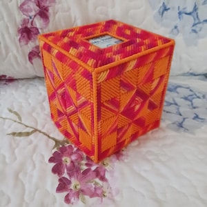 Star Sunshine Print tissue box cover