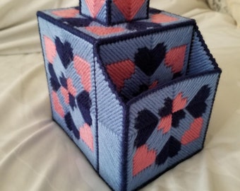 Hearts and Pad Holder Blue and Rose Tissue box cover
