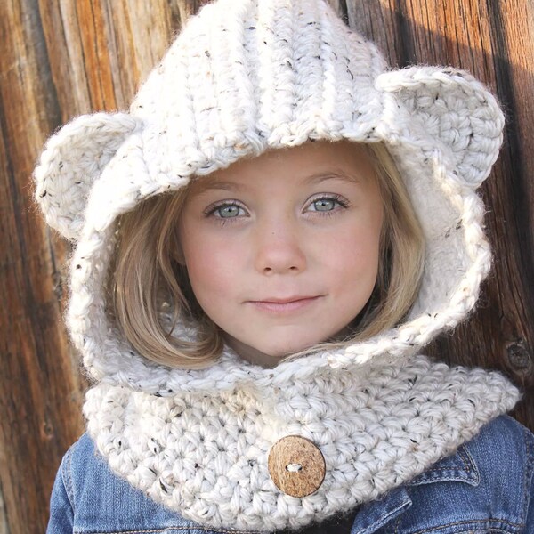 Bailey Bear Cowl