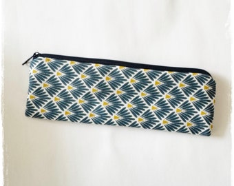 Pencil case * Ideal for your handbag * Pencil case * Pen case