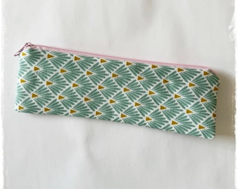 Pencil case * Ideal for your handbag * Pencil case * Pen case