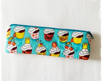 Pencil case * Ideal for your handbag * Pencil case * Pen case